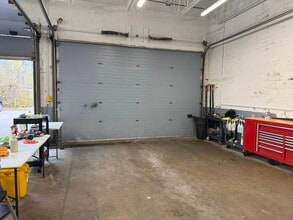 1111 E Ogden Ave, Naperville, IL à louer Photo intérieure– Image 2 sur 2