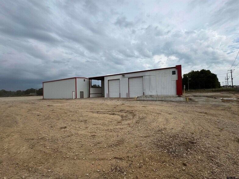 9182 S US Highway 79, Palestine, TX à louer - Photo principale – Image 1 sur 119