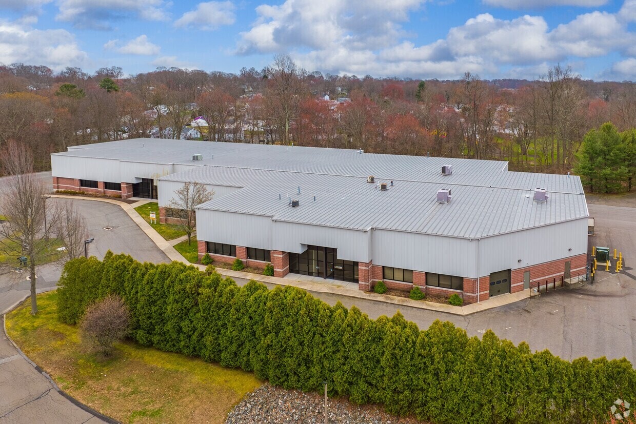 70-76 Robinson Blvd, Orange, CT à louer Photo intérieure– Image 1 sur 3