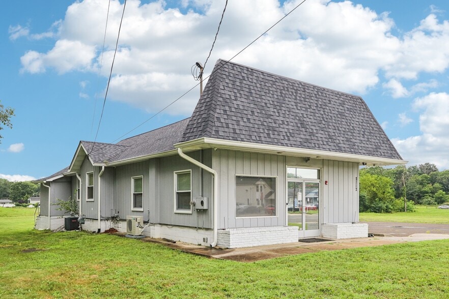 2112 S Delsea Dr, Vineland, NJ à louer - Photo de l’immeuble – Image 3 sur 29