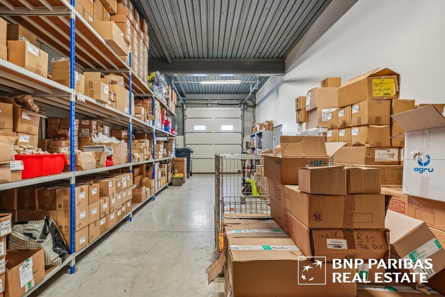 Local d'activités dans Évry-Courcouronnes à vendre - Photo intérieure – Image 3 sur 14