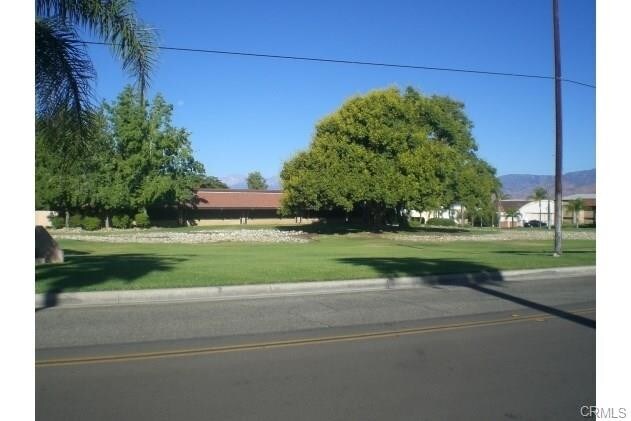 1680 Sessums Dr - 1849 Wabash Ave, Redlands, CA à louer - Photo principale – Image 1 sur 5
