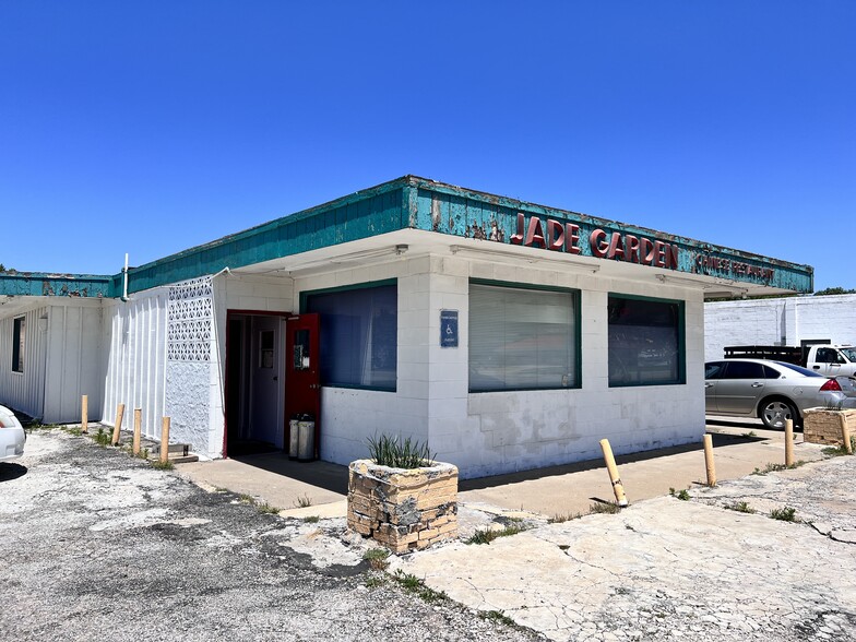 6 Market St, Osage City, KS à vendre - Photo de l’immeuble – Image 3 sur 24