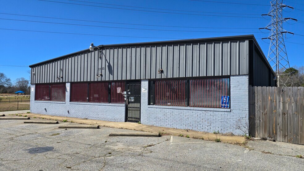 1733 Piedmont Hwy, Piedmont, SC à vendre - Photo de l’immeuble – Image 1 sur 13