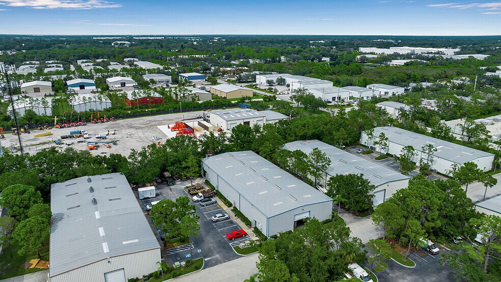 2005 60th Pl E, Bradenton, FL à vendre - Photo principale – Image 1 sur 16