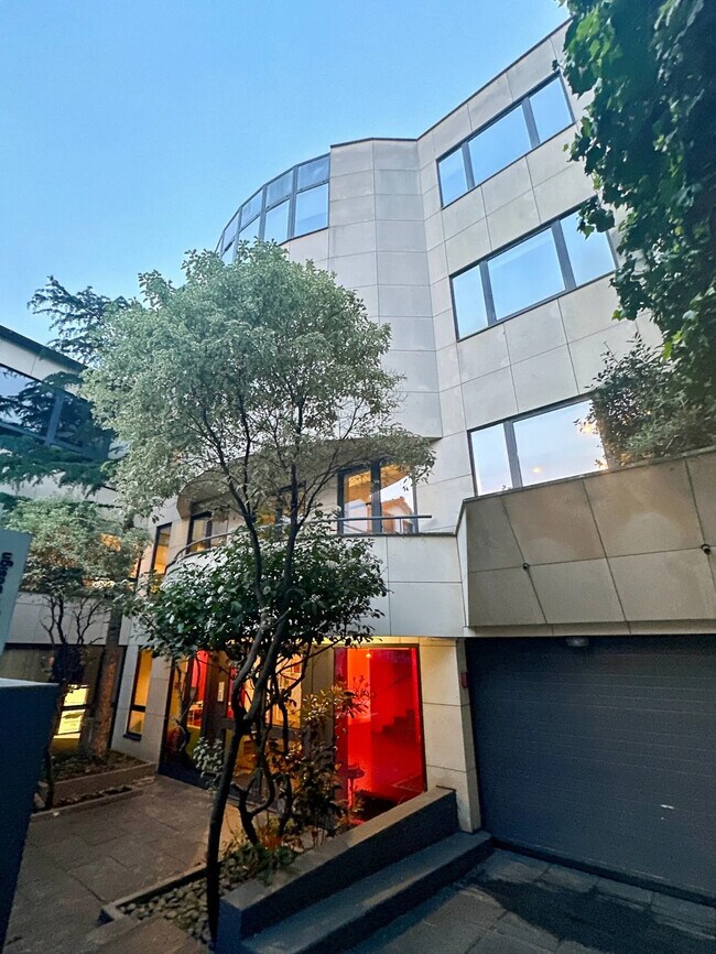 Plus de détails pour 221 Boulevard Jean Jaurès, Boulogne-Billancourt - Bureau à vendre