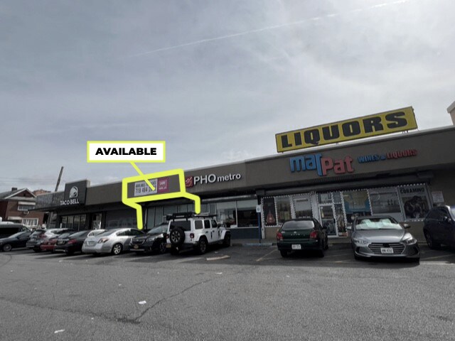 3118 Farrington St, Flushing, NY à louer Photo principale– Image 1 sur 2