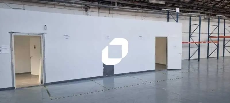 Local d’activités dans Pantin à louer Photo de l’immeuble– Image 1 sur 15