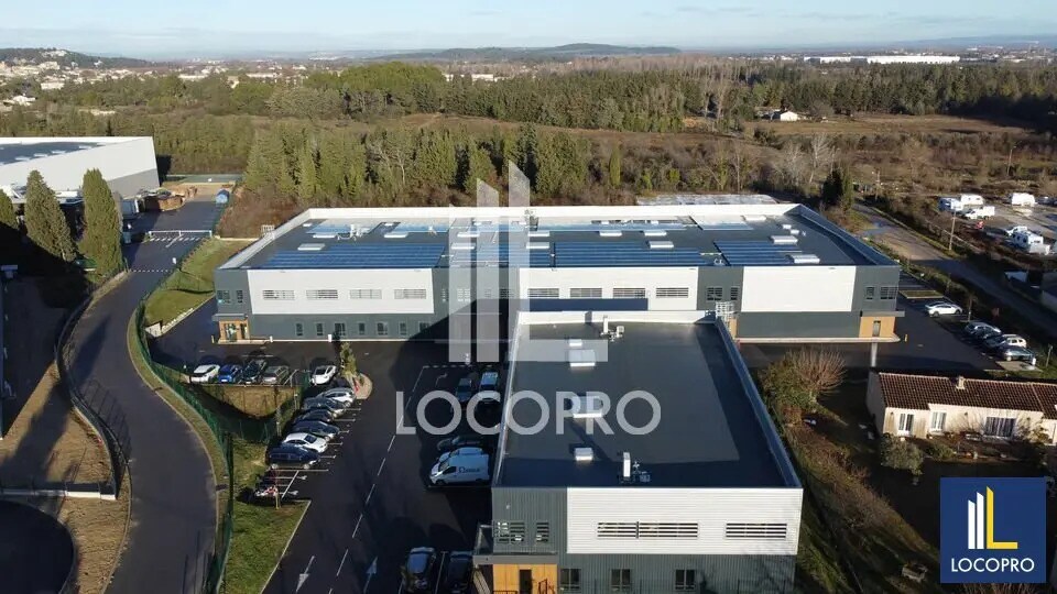 Local d’activités dans Vedène à louer - Photo de l’immeuble – Image 2 sur 6