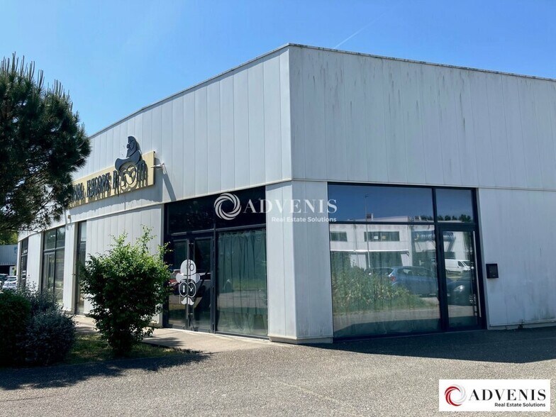 Local commercial dans Mérignac à louer - Photo de l’immeuble – Image 1 sur 4