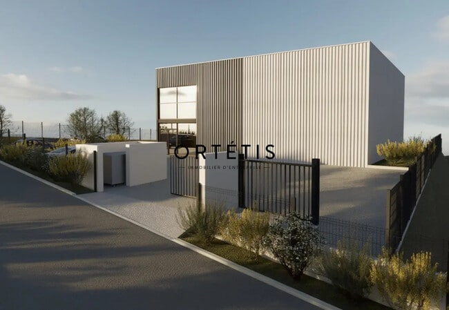 Plus de détails pour Local d’activités à vendre