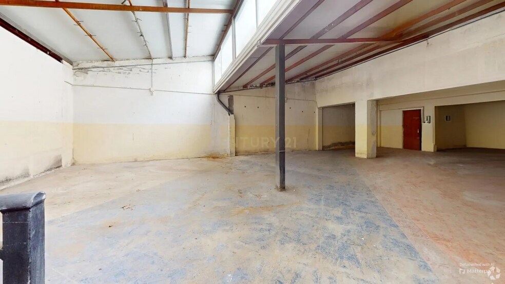 Industriel/Logistique dans Alcalá de Henares, Madrid à vendre - Photo de l’immeuble – Image 3 sur 7