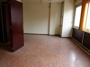 Bureau dans Manresa, Barcelona à louer Photo intérieure– Image 2 sur 5