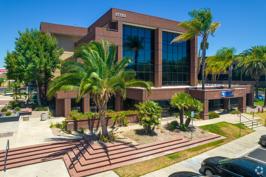 27720 Jefferson Ave, Temecula, CA à louer - Photo de l’immeuble – Image 1 sur 9