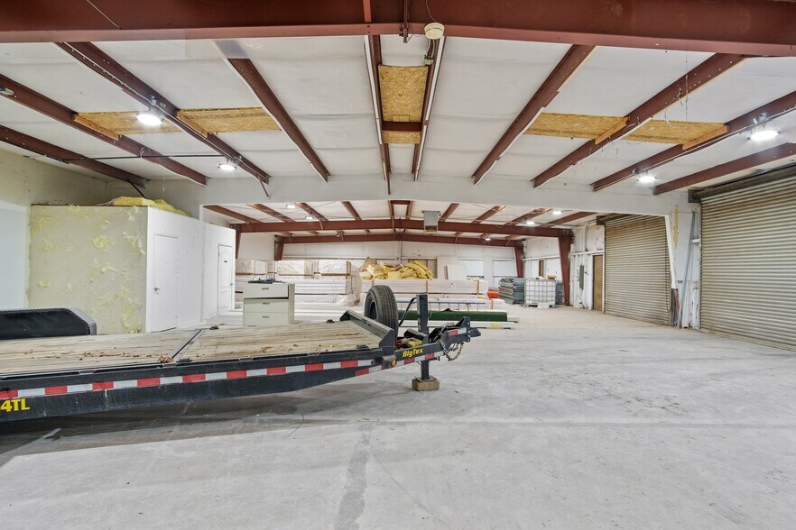 460 Airpark Rd, Atwater, CA à louer - Photo de l’immeuble – Image 3 sur 21