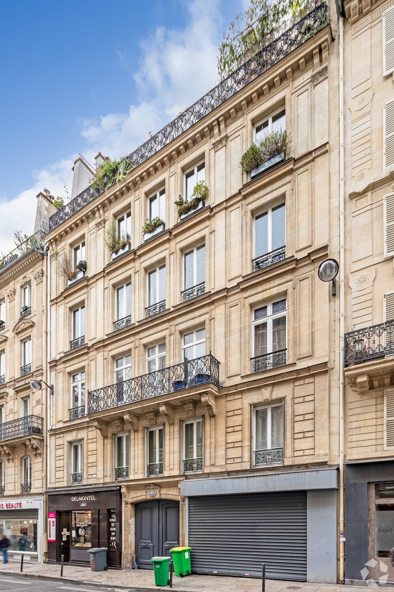 45 Rue De Douai, Paris à vendre Photo principale– Image 1 sur 7