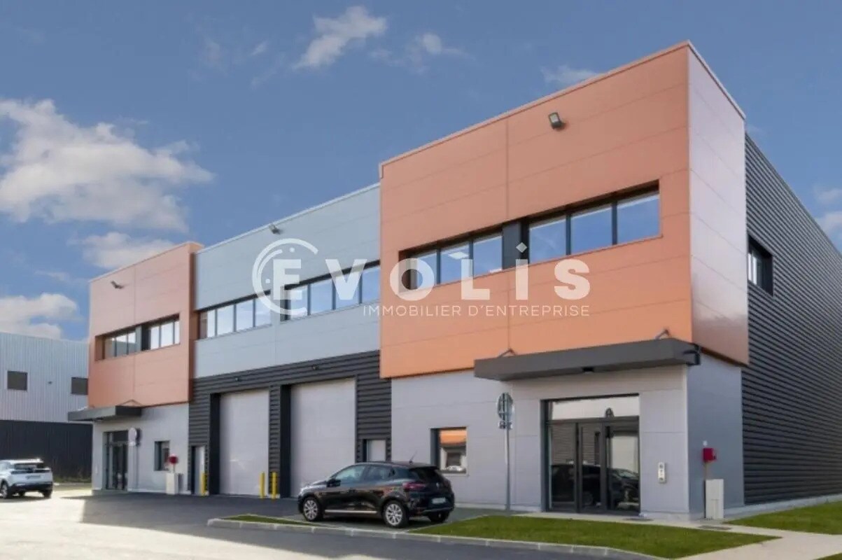 38 Chemin Latéral, Romainville à louer Photo de l’immeuble– Image 1 sur 10