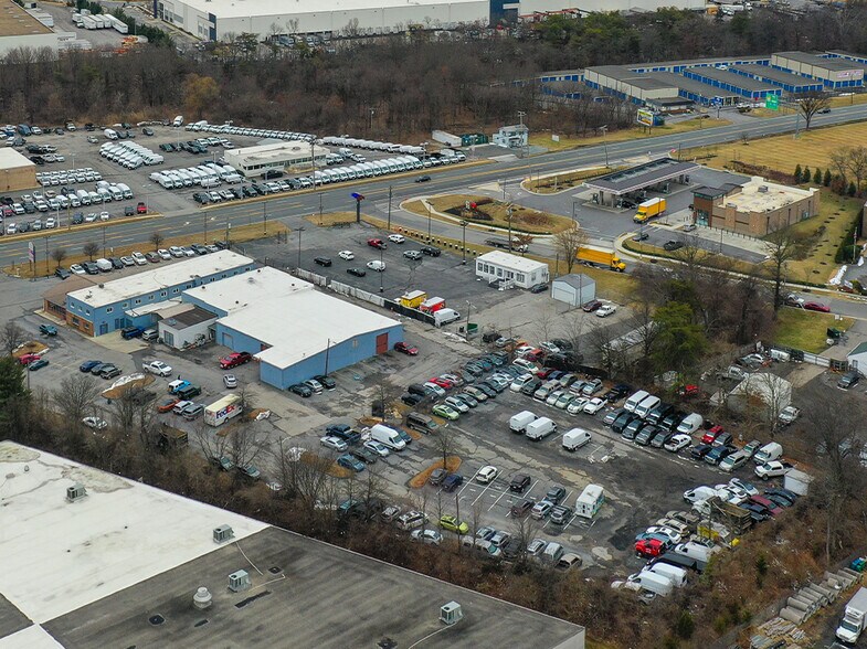 13400 Baltimore Ave, Laurel, MD à louer - Photo de l’immeuble – Image 2 sur 3