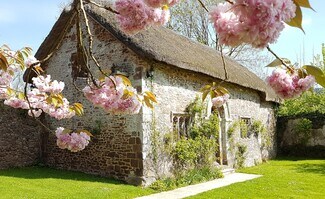 Plus de détails pour Bickleigh Castle, Bickleigh - Local commercial à louer