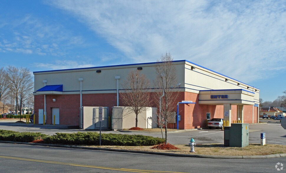 109 Gainsborough Sq, Chesapeake, VA à louer - Photo de l’immeuble – Image 3 sur 3