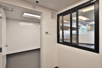 3716 Eagle Rock Blvd, Los Angeles, CA à louer Photo intérieure– Image 1 sur 4