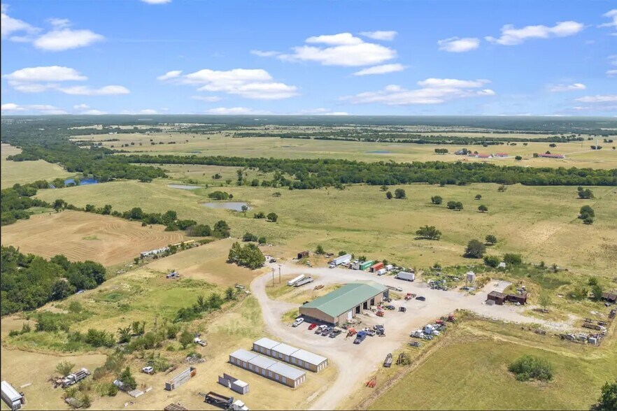 10814 Ace Ln, Marietta, OK à vendre - Photo de l’immeuble – Image 3 sur 5