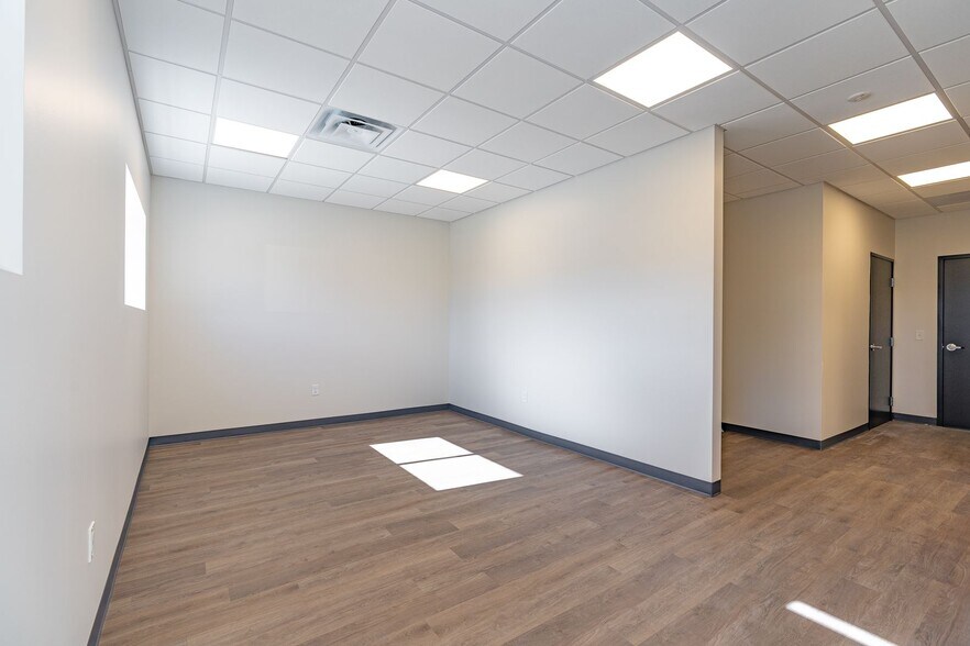 2903-2919 Ladybird Ln, Dallas, TX à louer - Photo intérieure – Image 2 sur 10