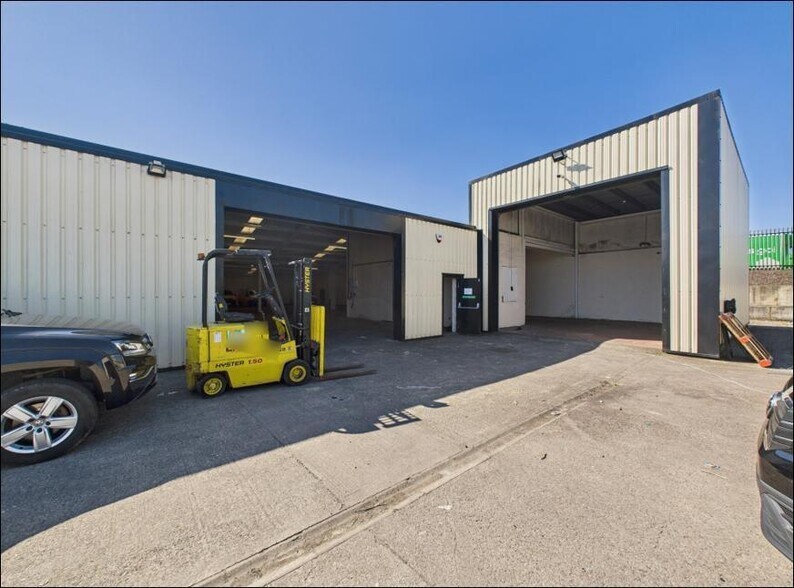 1A Katrine Av, Bellshill à louer - Photo de l’immeuble – Image 2 sur 7