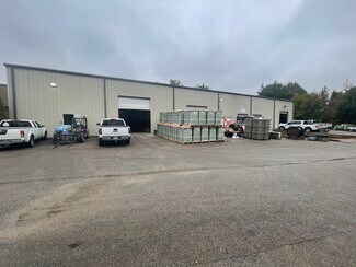 Plus de détails pour 71 Fairway Blvd, Jackson, TN - Local d'activités à louer