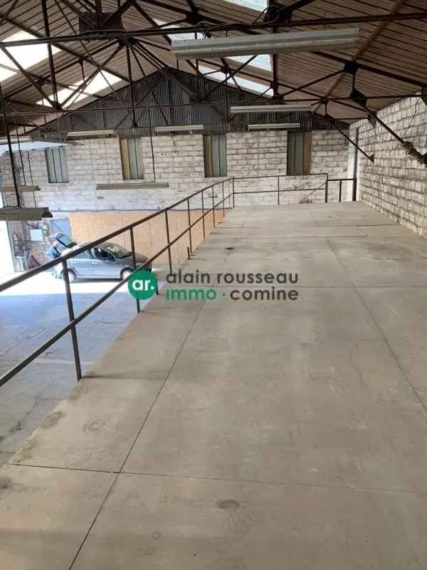 Local d’activités dans Les Ponts-de-Cé à louer Photo intérieure– Image 1 sur 5