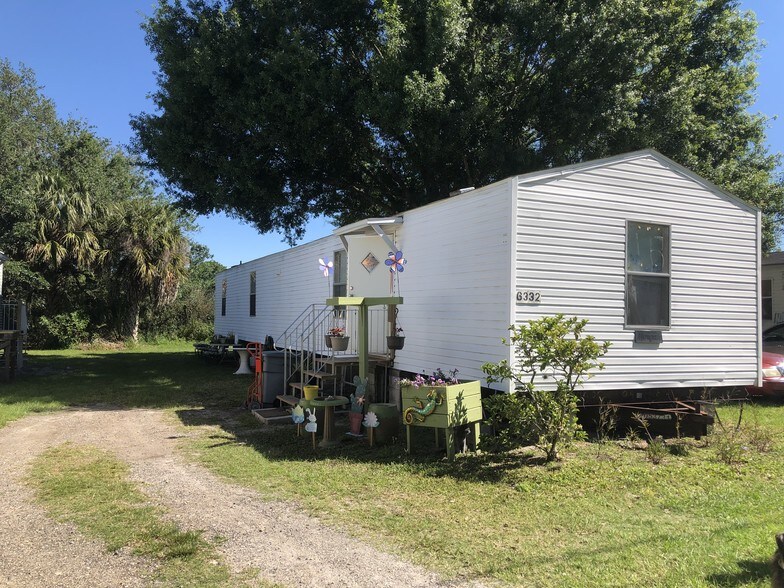6304 Eugene Acres Ln, Gibsonton, FL à vendre - Photo de l’immeuble – Image 3 sur 21