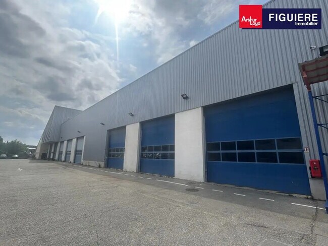 Plus de détails pour Bureau, Local d'activités à louer