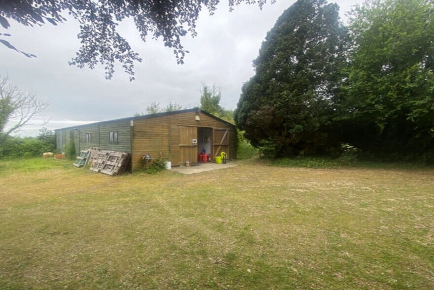 Blandford Rd, Coombe Bissett à louer - Photo de l’immeuble – Image 2 sur 2