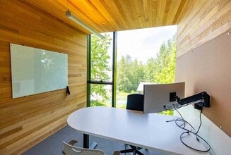 2405 Wesbrook Mall, Vancouver, BC à louer Photo intérieure– Image 2 sur 3