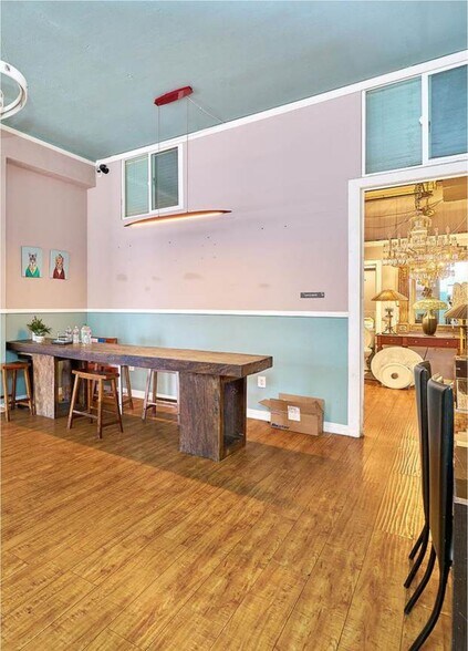 646 N Western Ave, Los Angeles, CA à vendre - Photo intérieure – Image 3 sur 10