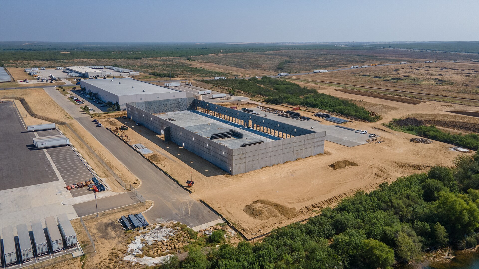 9001 Killam Industial Blvd, Laredo, TX à louer Photo de l’immeuble– Image 1 sur 11