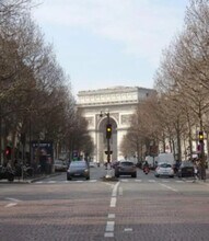 Paris - Vue aérienne  vue de carte