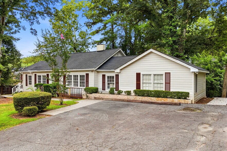 255 Norcross St, Roswell, GA à louer - Photo de l’immeuble – Image 3 sur 33