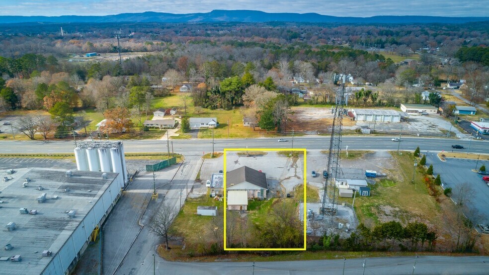 12560 US-27, Chickamauga, GA à louer - Photo de l’immeuble – Image 2 sur 23