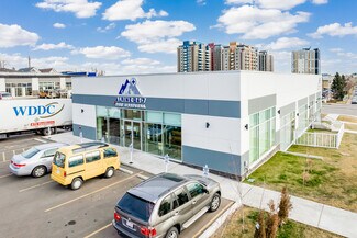Plus de détails pour 5707 Macleod Trl SW, Calgary, AB - Local commercial à louer