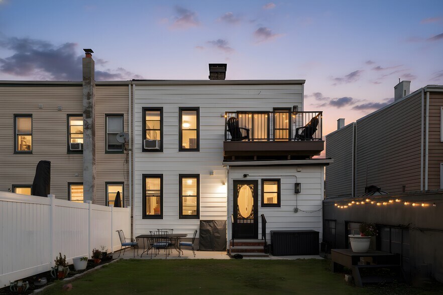 179 Hackensack Plank Rd, Weehawken, NJ à vendre - Photo de l’immeuble – Image 3 sur 57