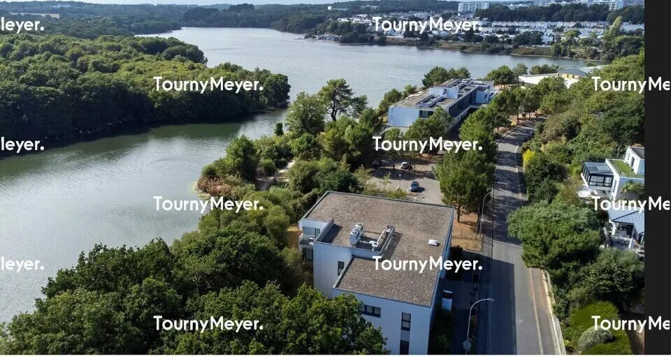 Bureau dans Larmor-Plage à louer - Photo de l’immeuble – Image 2 sur 4