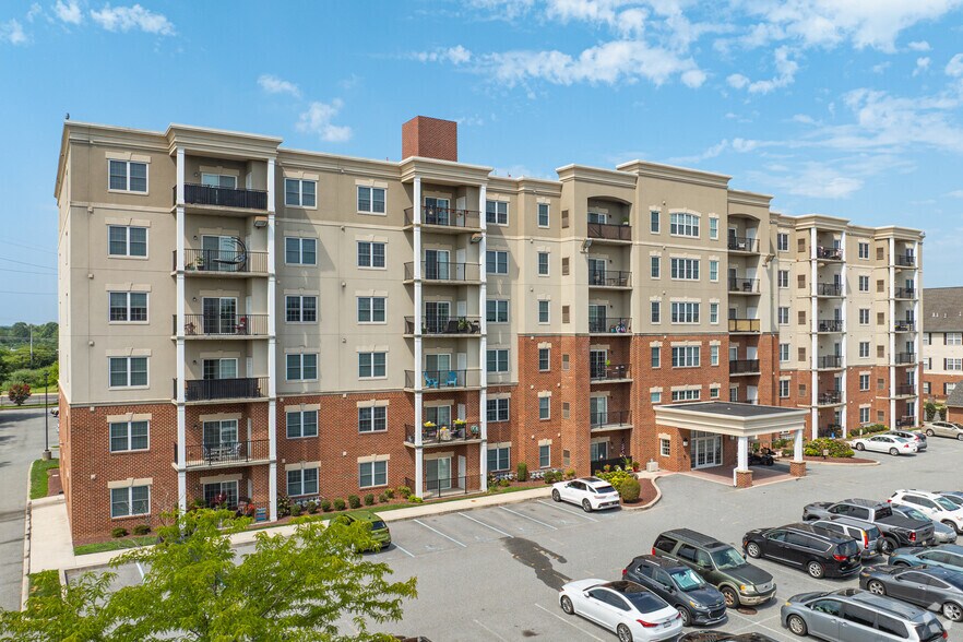 419 W 9th St, New Castle, DE à vendre - Photo principale – Image 1 sur 5