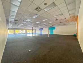 6610 Mooretown Rd, Williamsburg, VA à louer Photo intérieure– Image 2 sur 6