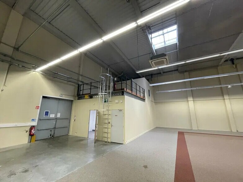 Local commercial dans Thillois à louer - Photo intérieure – Image 3 sur 5