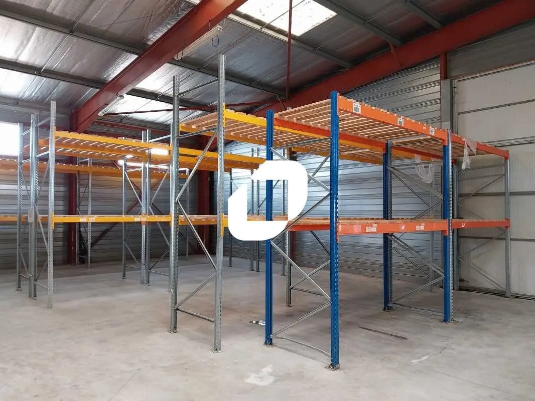 Local d’activités dans Portiragnes à louer Photo de l’immeuble– Image 1 sur 14