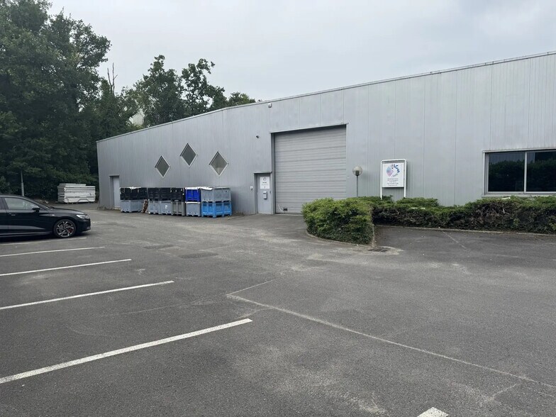 34 Allée Benoit Dubost, Taverny à louer - Photo de l’immeuble – Image 2 sur 9