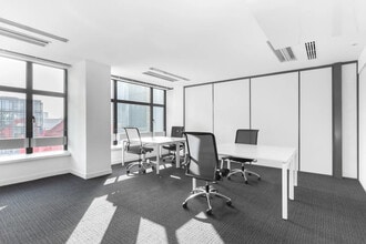 Espace de coworking dans Grenoble à louer Photo intérieure– Image 1 sur 9