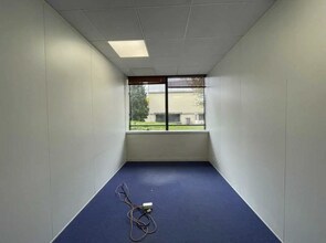 Bureau dans Montreuil à louer Photo intérieure– Image 2 sur 4