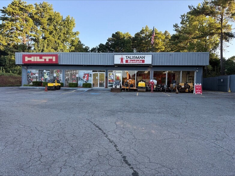 1080 N Cobb Pky, Marietta, GA à louer - Photo de l’immeuble – Image 1 sur 7